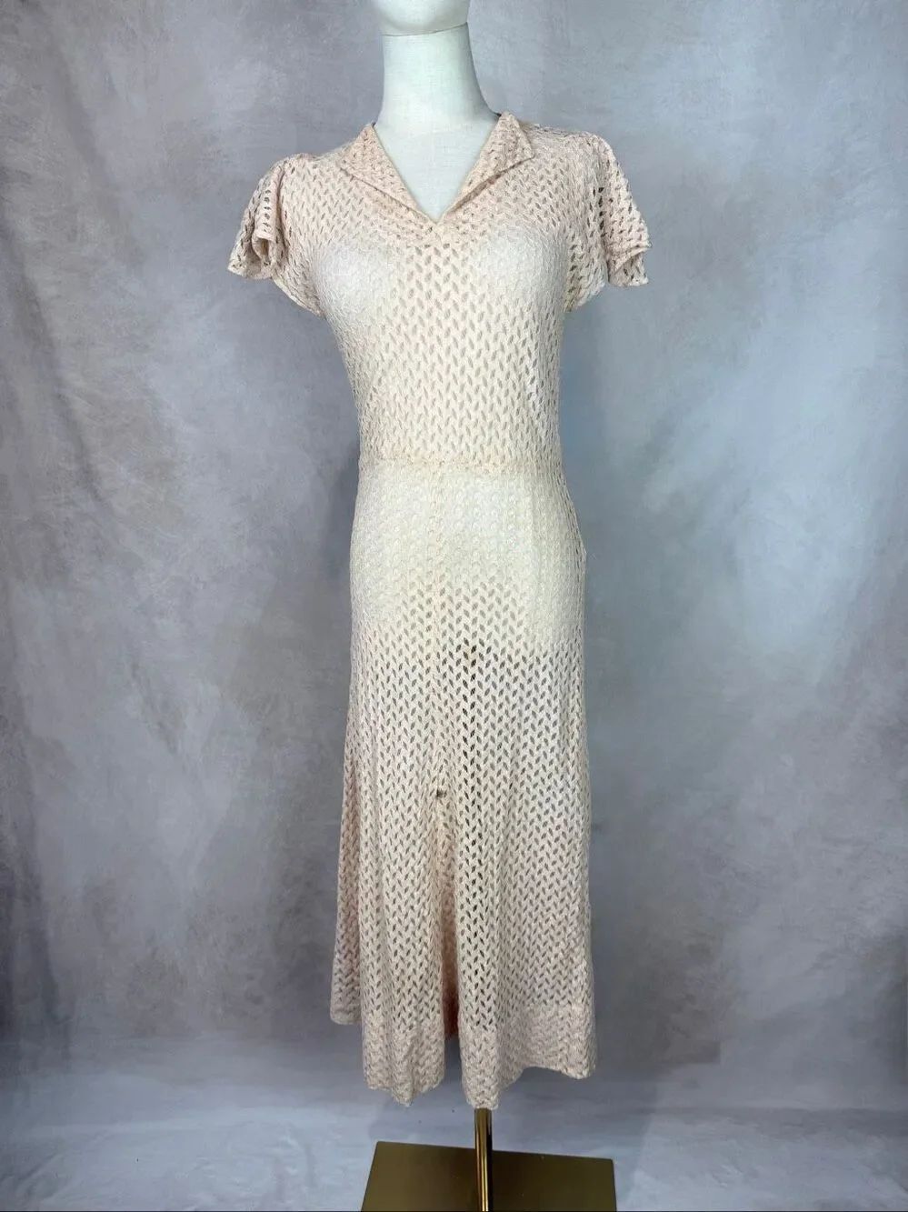 Vintage 1930s Knit Dress Baby Pink Day Dress Size S/XS READ